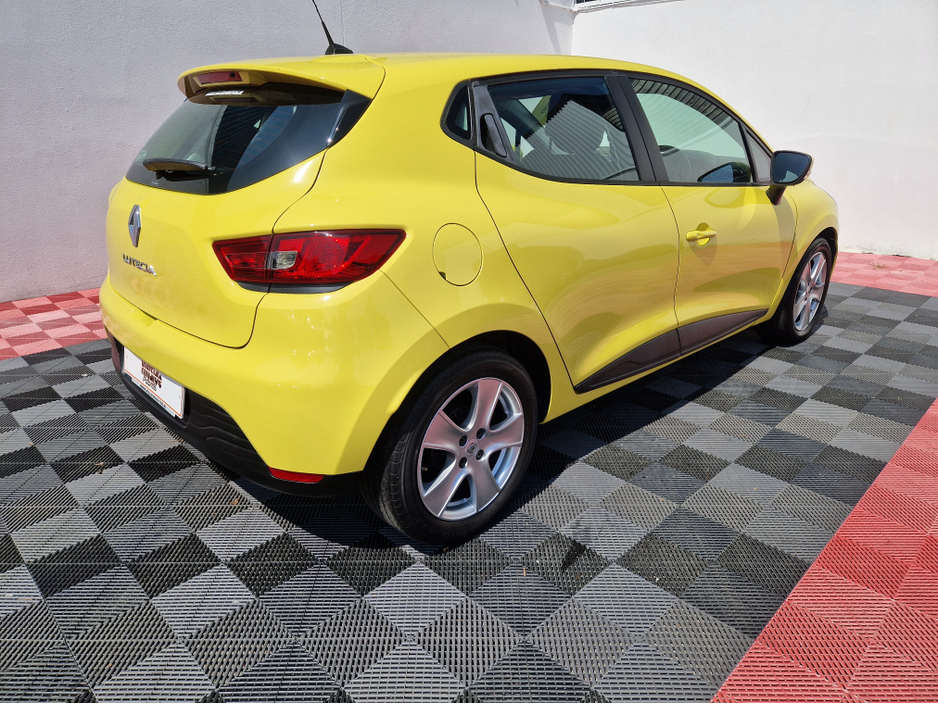 2014 Renault Clio 1.2L Petrol For Sale Images