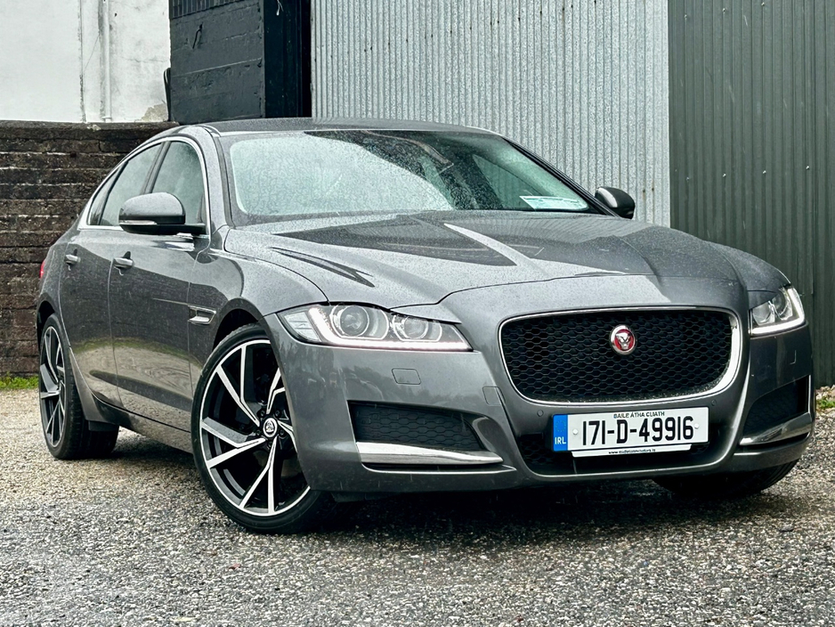 2017 Jaguar XF For Sale Images