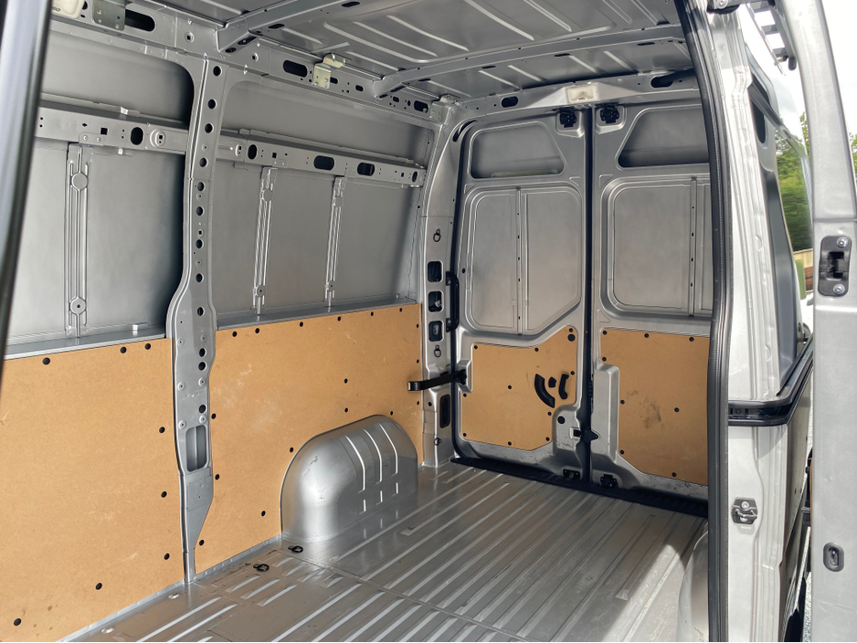 2021 Nissan NV400 2.3L Diesel For Sale Images