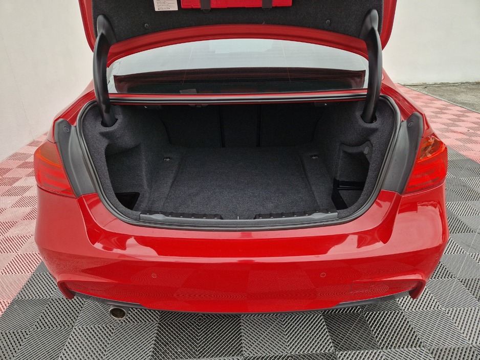2013 BMW 3 Series 2L Diesel For Sale Images