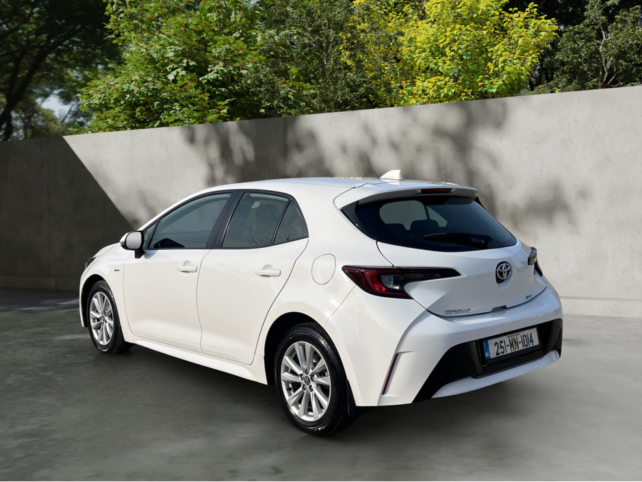 2025 Toyota Corolla 1.8L Petrol Hybrid For Sale Images
