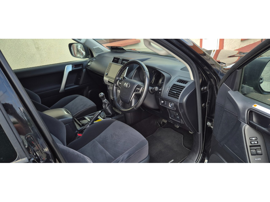 2023 Toyota Landcruiser 2.8L Diesel For Sale Images