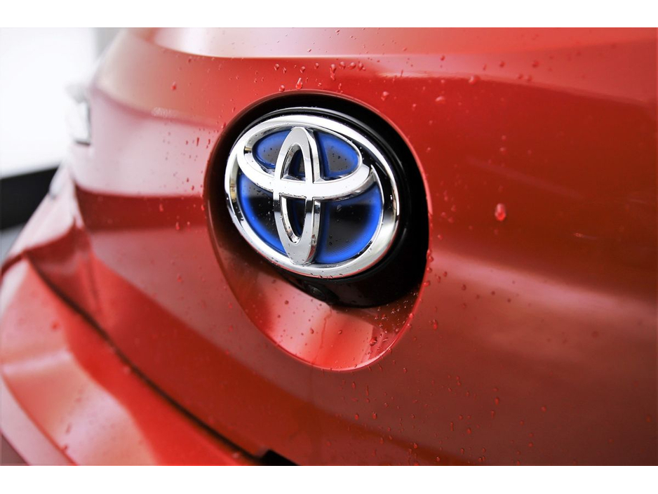 Toyota Corolla 1.8 Hybrid Sport Auto CarPlay Reverse Cam — thumbnail 24