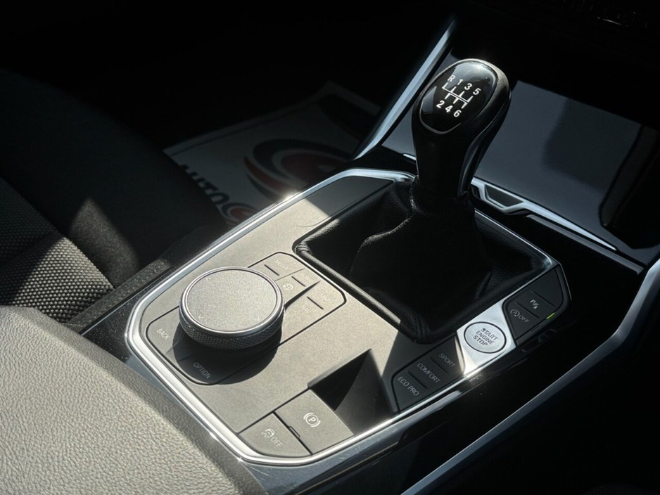 2022 BMW 3 Series 2L Diesel For Sale Images