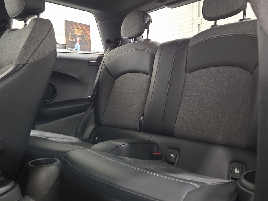 2023 MINI Hatch 0L Electric For Sale Images