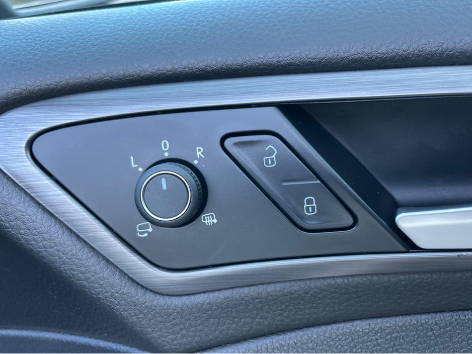 2019 Volkswagen Golf 1.2L Petrol For Sale Images