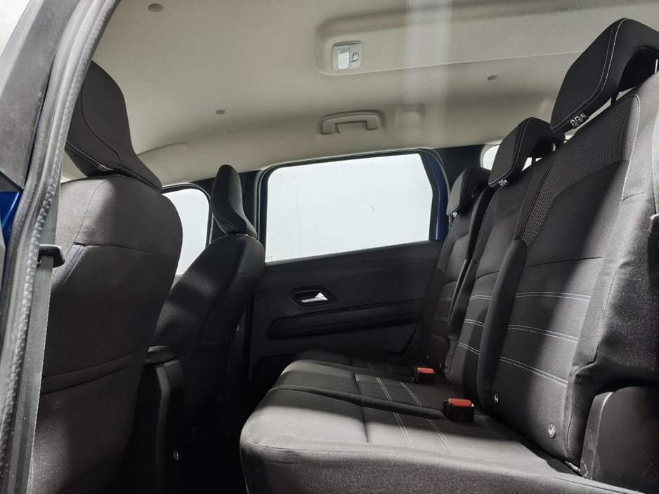 2022 Dacia Jogger 1L Petrol For Sale Images