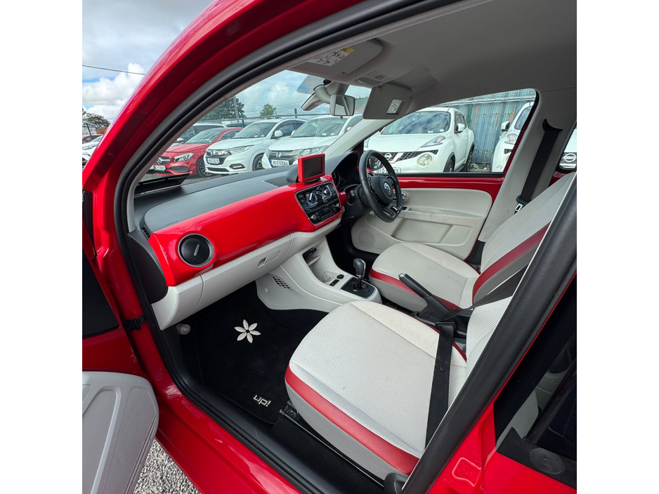 Volkswagen up! — thumbnail 16