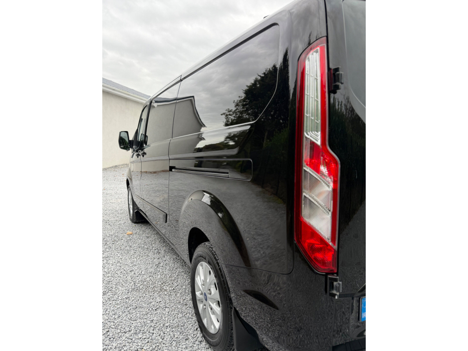 2022 Ford Transit Custom 2L Diesel For Sale Images