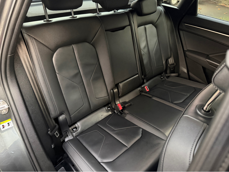 2024 Audi Q3 1.4L Petrol Plug-in Hybrid For Sale Images