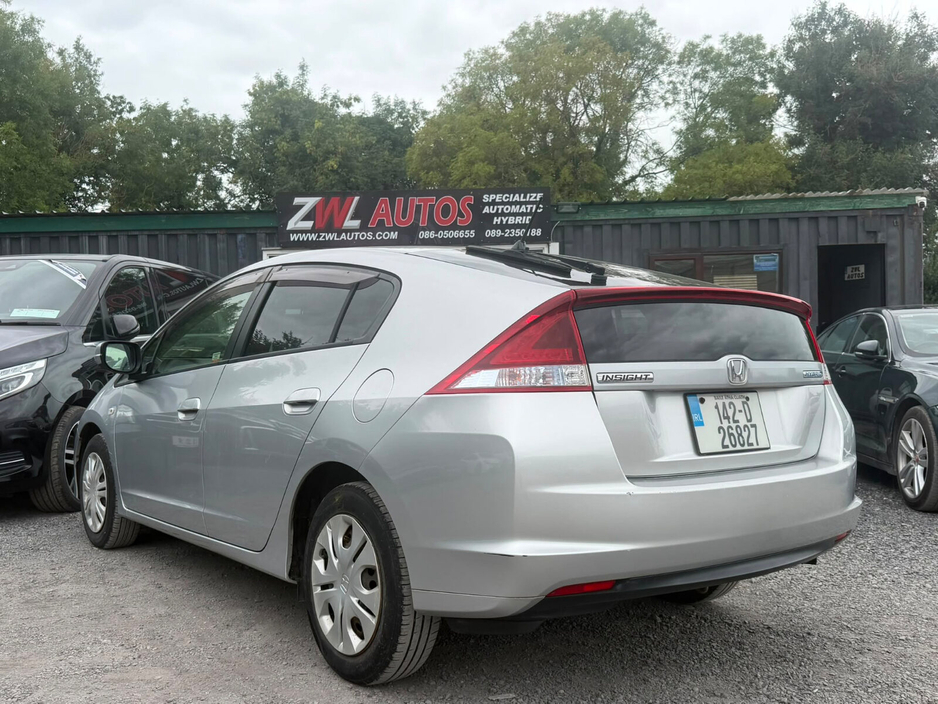 Honda Insight 1.4 i-VTEC Hybrid SE — thumbnail 7