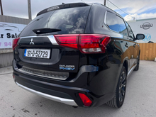 2016 Mitsubishi Outlander 2L Petrol Plug-in Hybrid For Sale Images