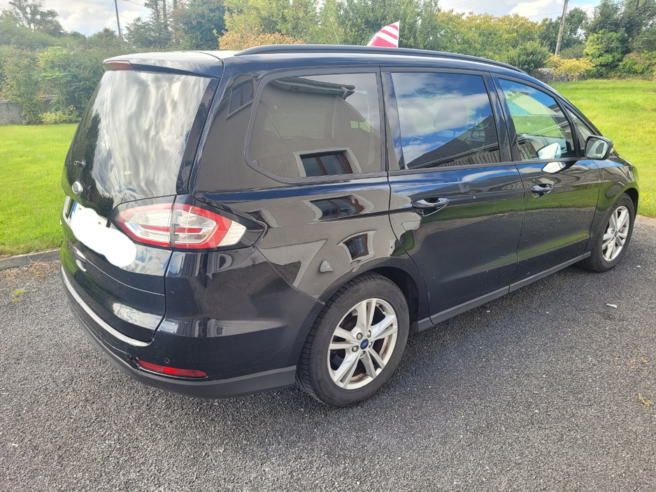 2017 Ford Galaxy