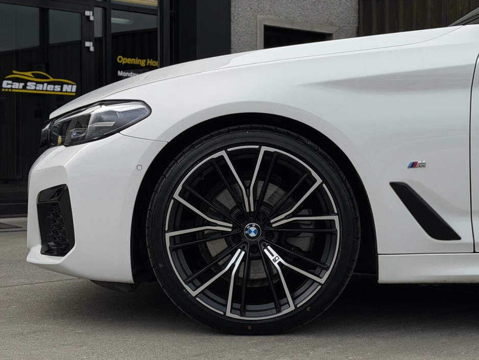 2022 BMW 5 Series 2L Diesel Hybrid For Sale Images
