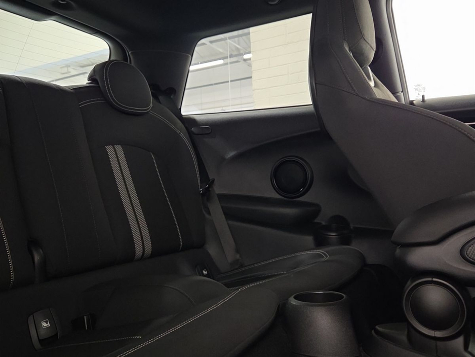 2021 MINI Hatch 1.5L Petrol For Sale Images