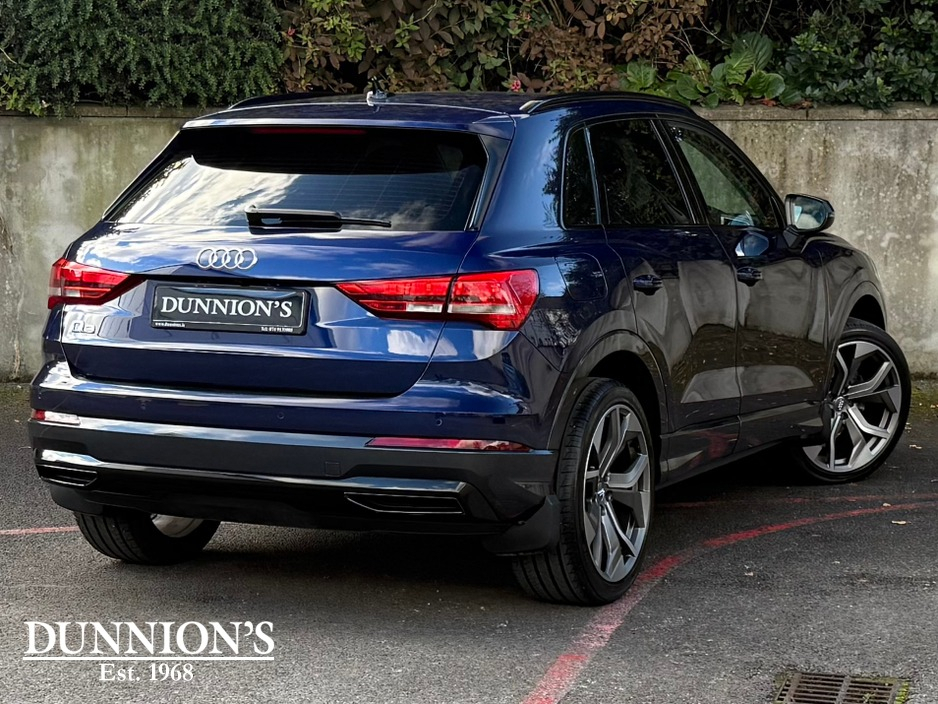 2025 Audi Q3 1.5L Petrol For Sale Images