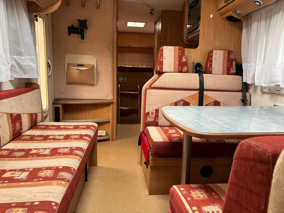 2004 Burstner Elegance 2.8L Diesel For Sale Images