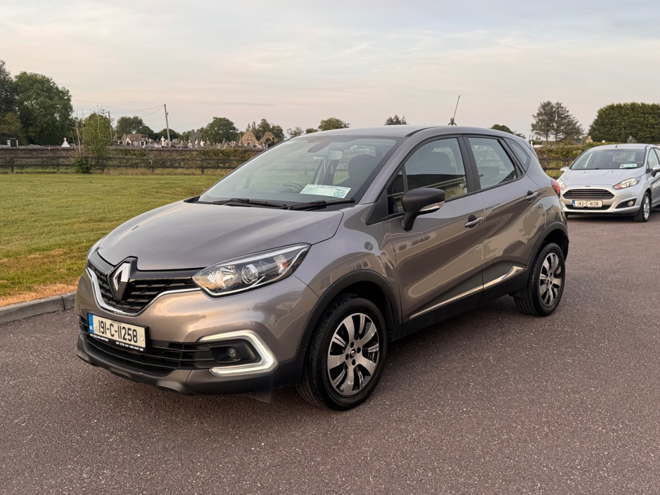 2019 Renault Captur For Sale Images