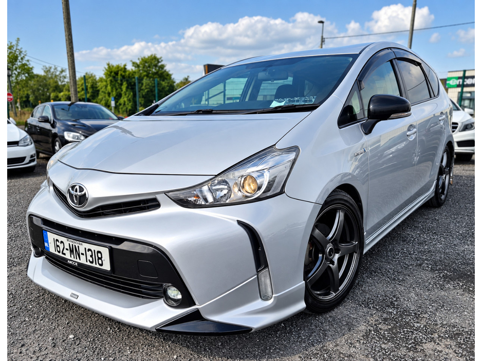 2016 Toyota Prius 1.8L Petrol Hybrid For Sale Images