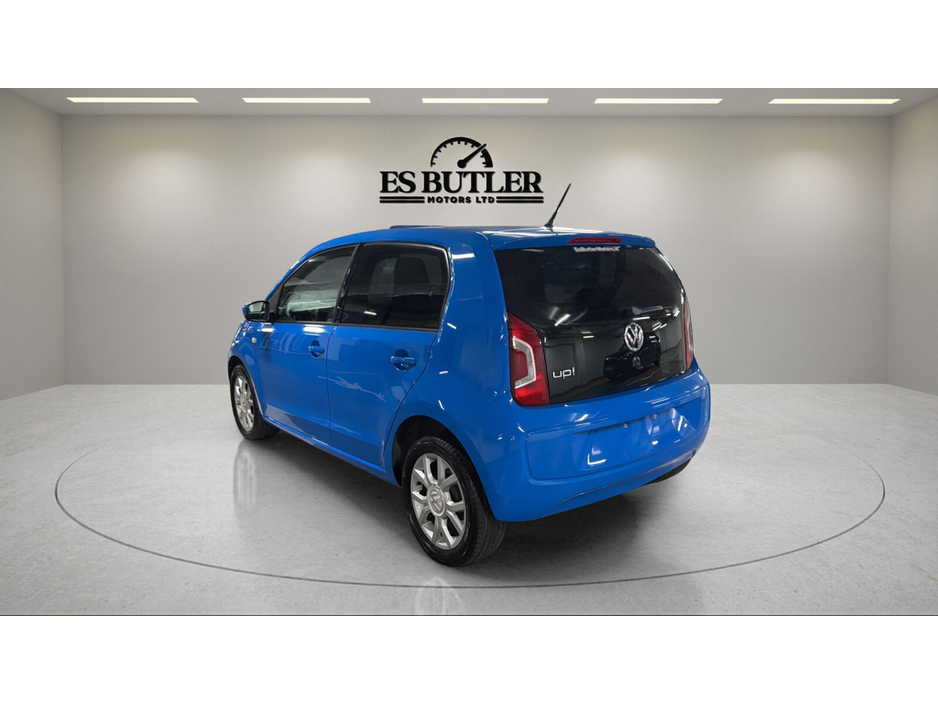 Volkswagen up! — thumbnail 3