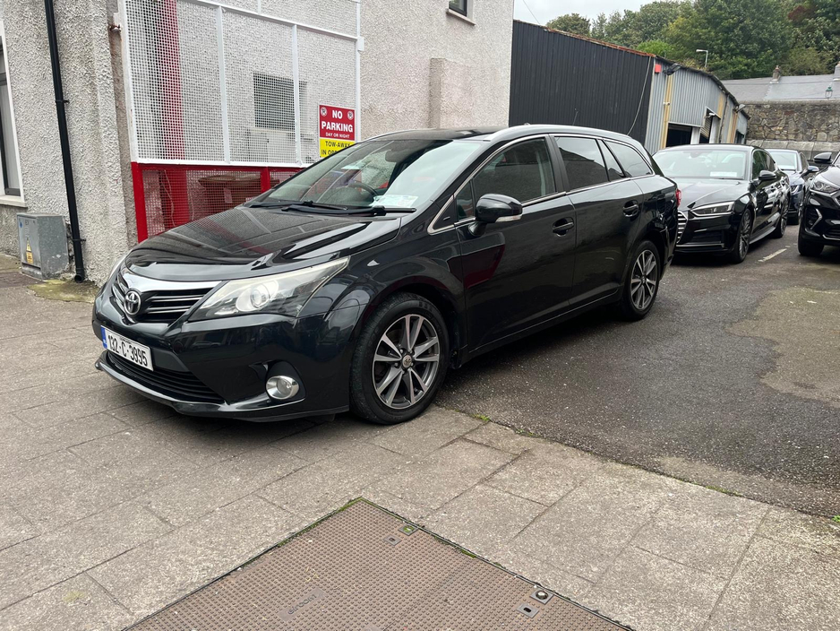 2013 Toyota Avensis 2L Diesel For Sale Images