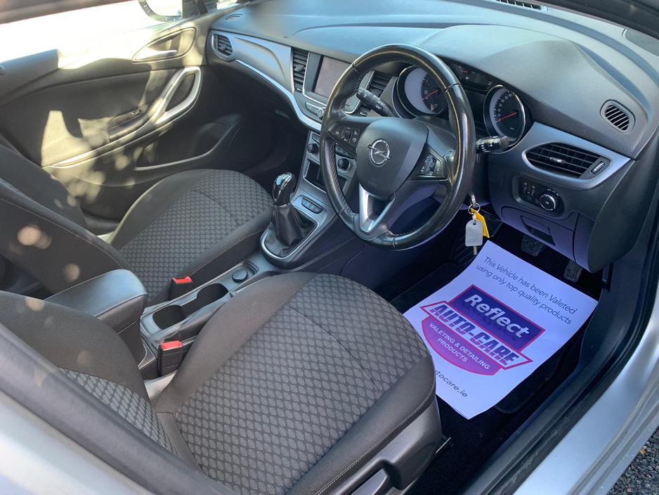 2022 Opel Astra 1.5L Diesel For Sale Images