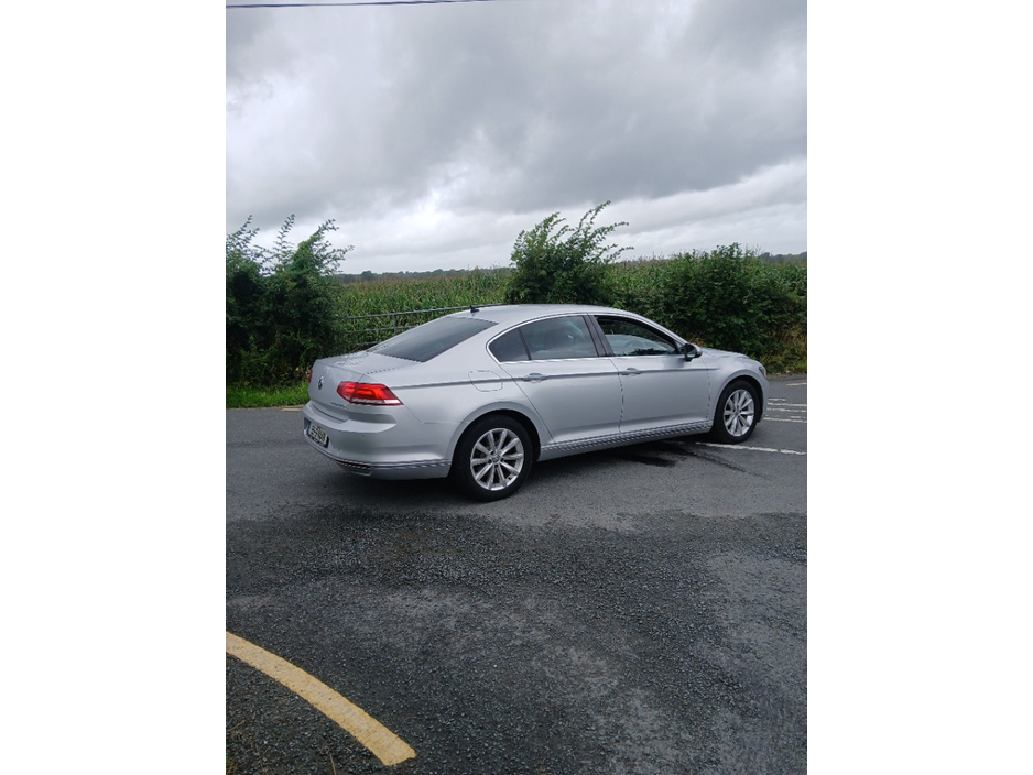 2016 Volkswagen Passat 2L Diesel For Sale Images