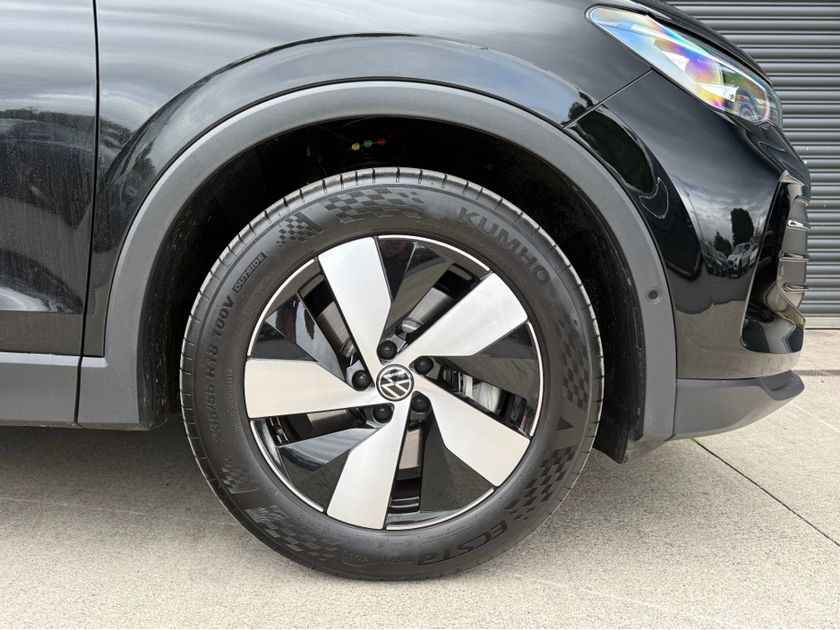 2025 Volkswagen Tiguan 2L Diesel For Sale Images