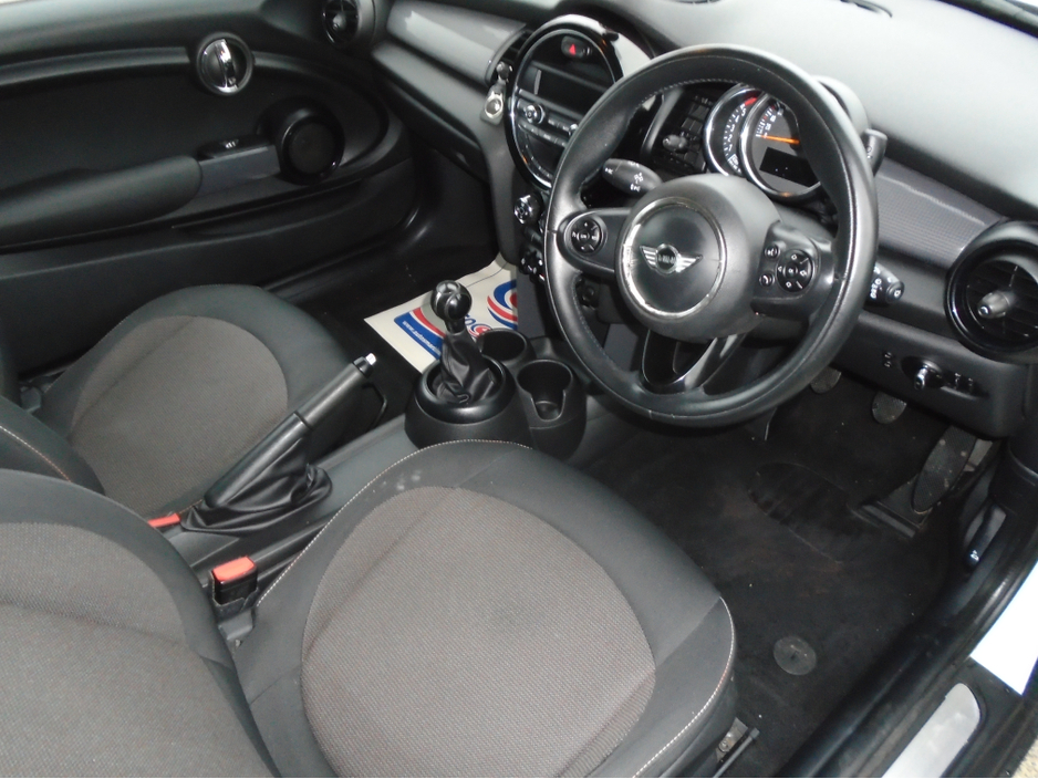 2014 MINI Hatch 1.5L Diesel For Sale Images