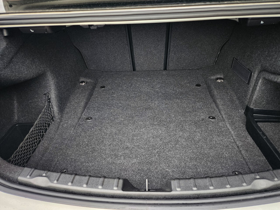 2013 BMW 3 Series 2L Petrol For Sale Images
