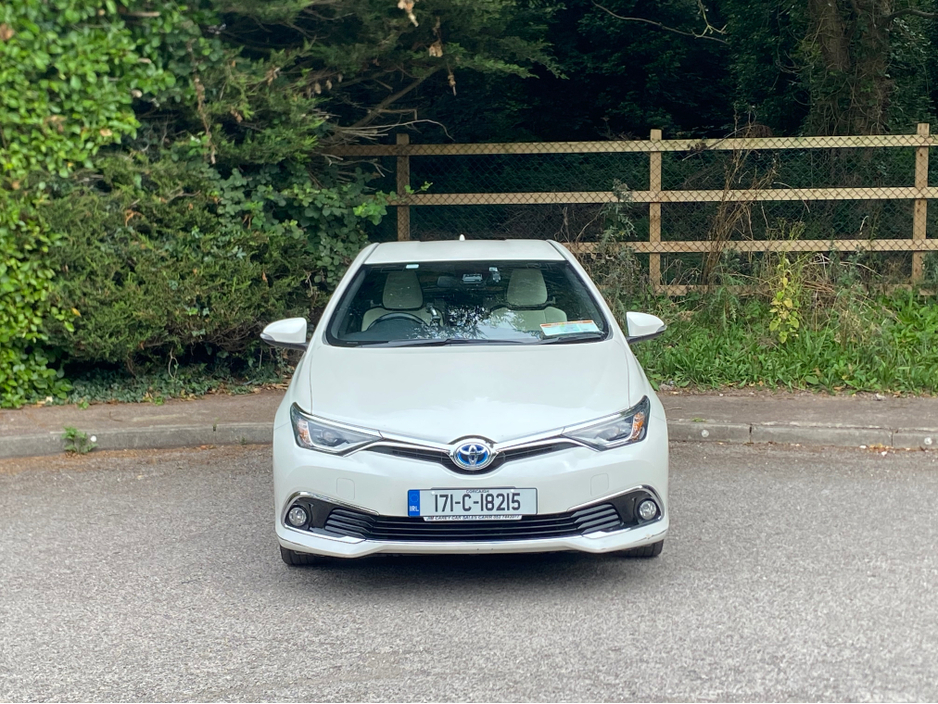 2017 Toyota Auris 1.8L Hybrid For Sale Images