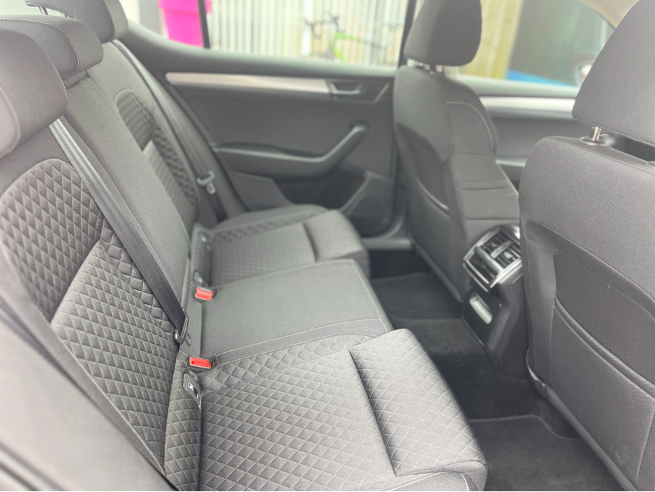 2023 Skoda Superb 2L Diesel For Sale Images