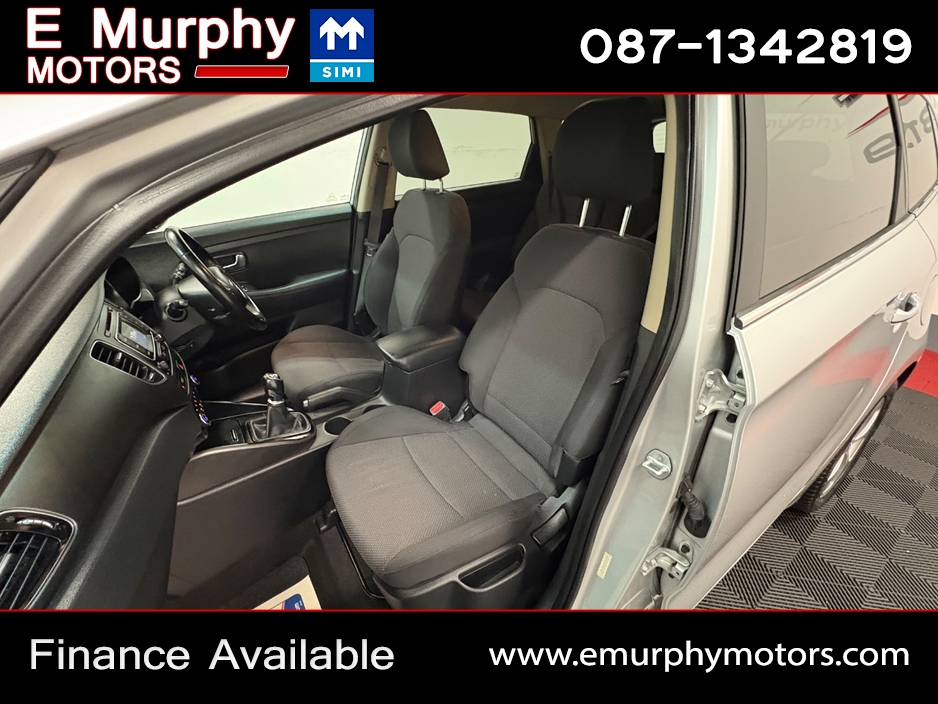 2015 Kia Carens 1.7L Diesel For Sale Images