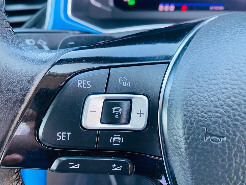 2021 Volkswagen T-Roc 2L Diesel For Sale Images