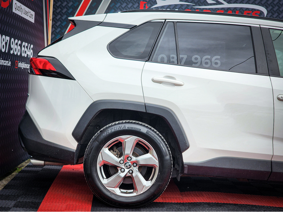 2019 Toyota Rav4 2.5L Hybrid For Sale Images