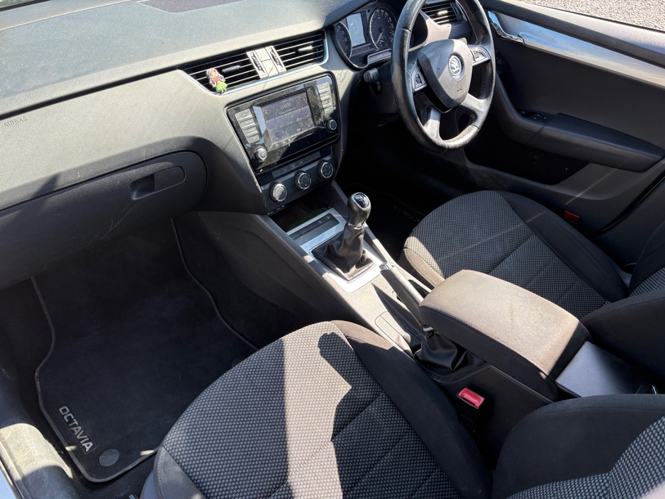 2015 Skoda Octavia 1.6L Diesel For Sale Images