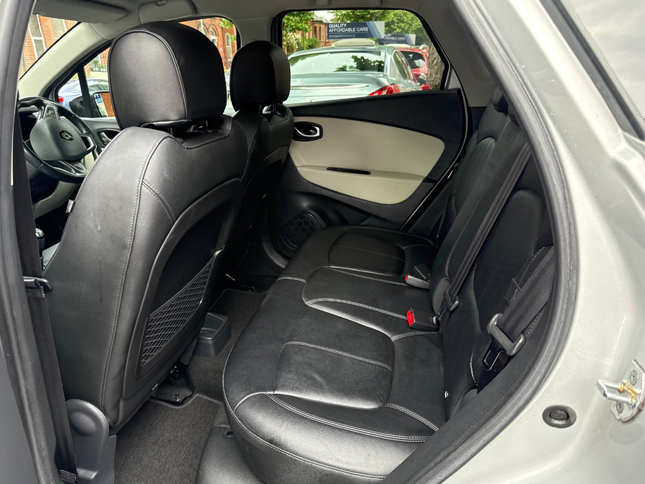 2018 Renault Captur 0.9L Petrol For Sale Images