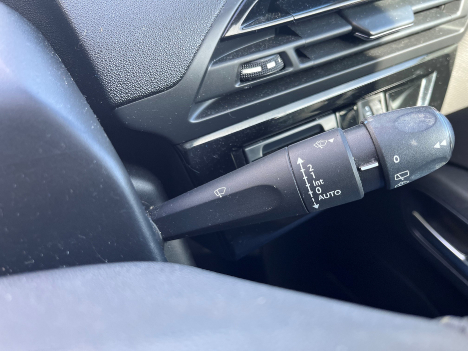 2014 Citroen C4 Picasso 1.6L Diesel For Sale Images