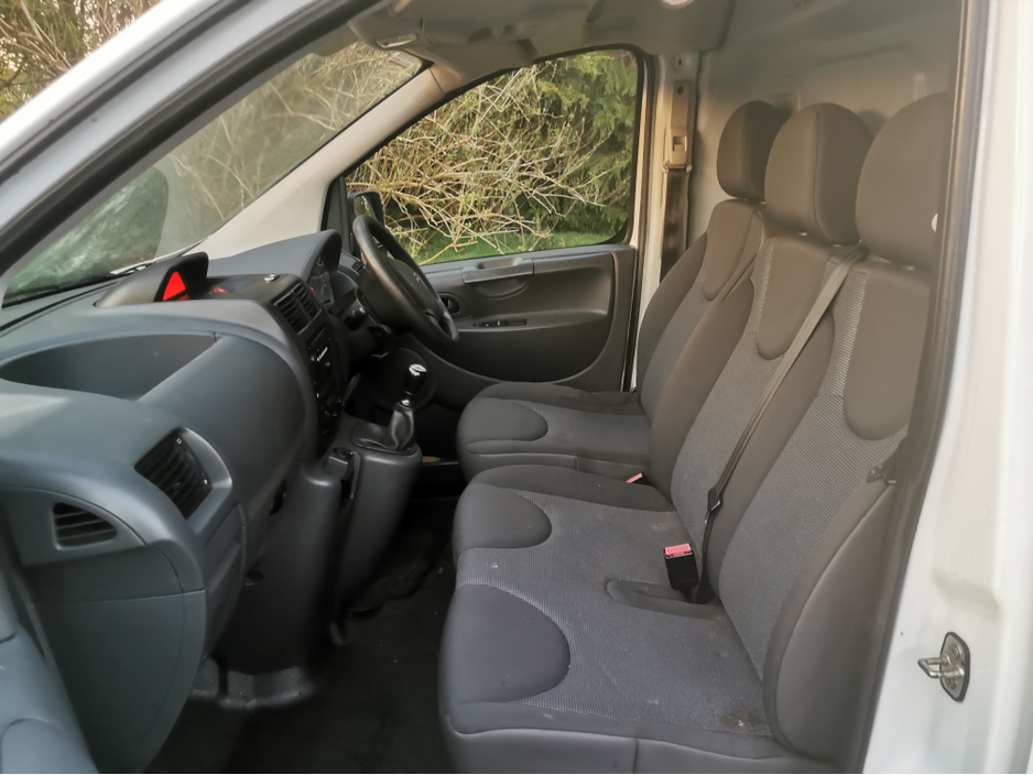 2015 Citroen Dispatch 1.6L Diesel For Sale Images