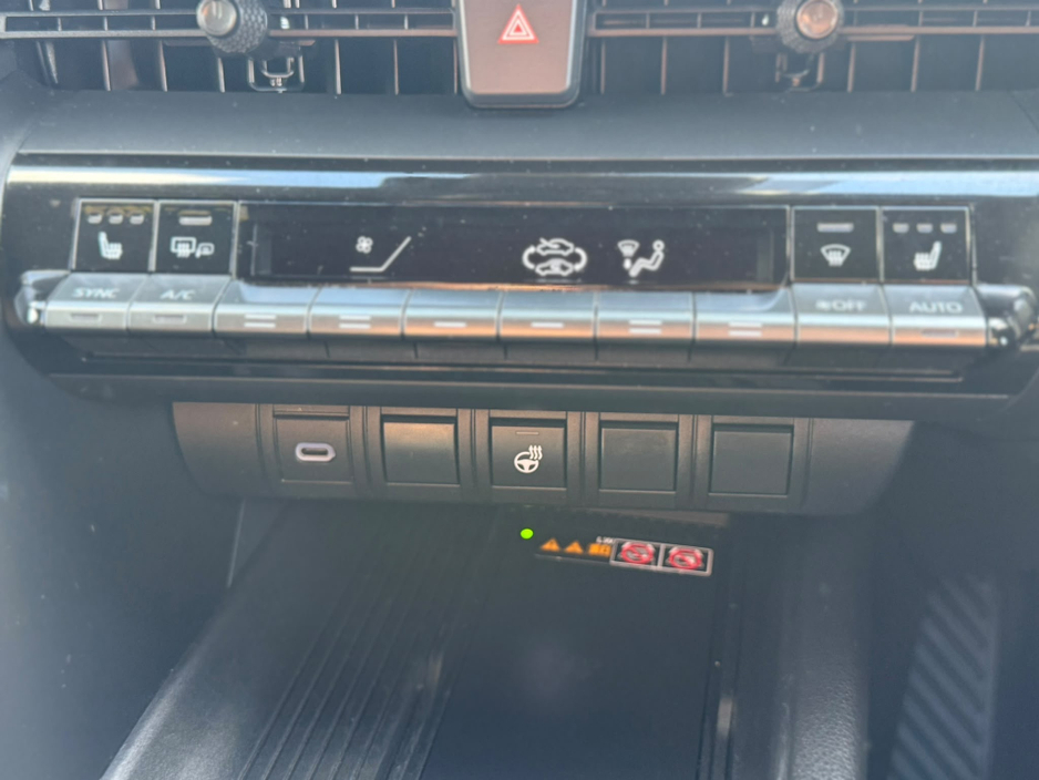 2024 Toyota C-HR 2L Petrol Plug-in Hybrid For Sale Images