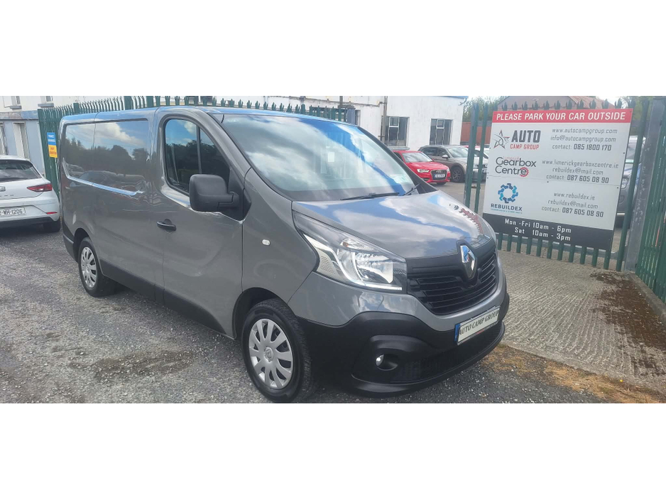 2019 Renault Trafic For Sale Images