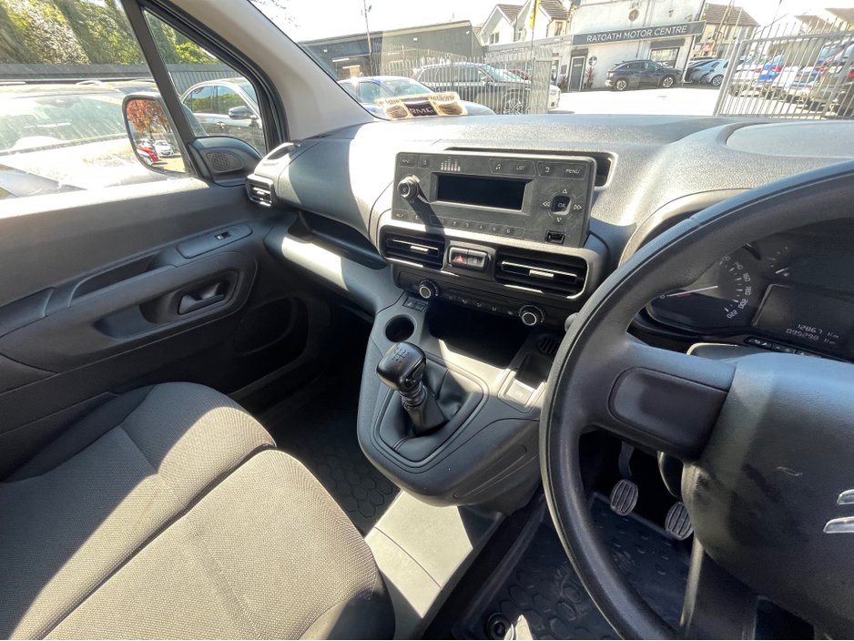 2022 Citroen Berlingo 1.5L Diesel For Sale Images