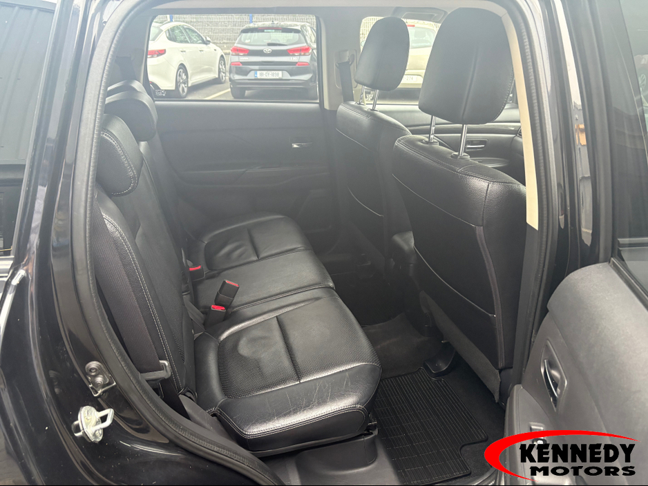 2016 Mitsubishi Outlander 2.3L Diesel For Sale Images