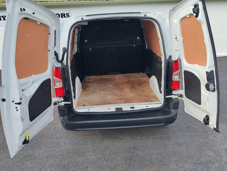2022 Citroen Berlingo 1.5L Diesel For Sale Images