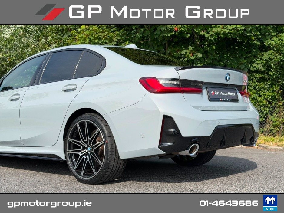BMW 3 Series 330E M SPORT M PERFORMANCE *1 YEAR WARRANTY* — thumbnail 10
