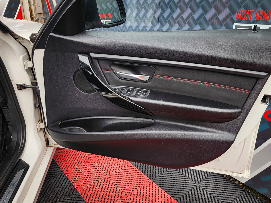 2013 BMW 3 Series 2L Petrol For Sale Images