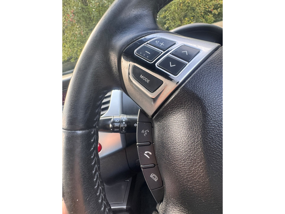 2016 Mitsubishi L200 2.5L Diesel For Sale Images