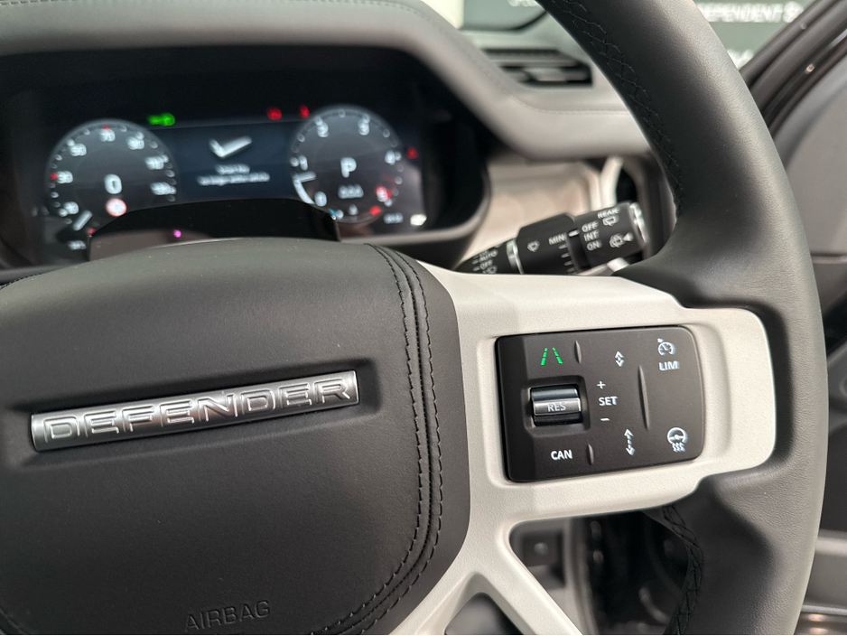 2026 Land Rover Defender 3L Diesel For Sale Images