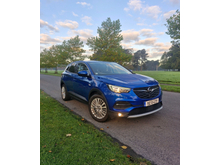 Opel Grandland X SRI 1.2I 130PS 4DR