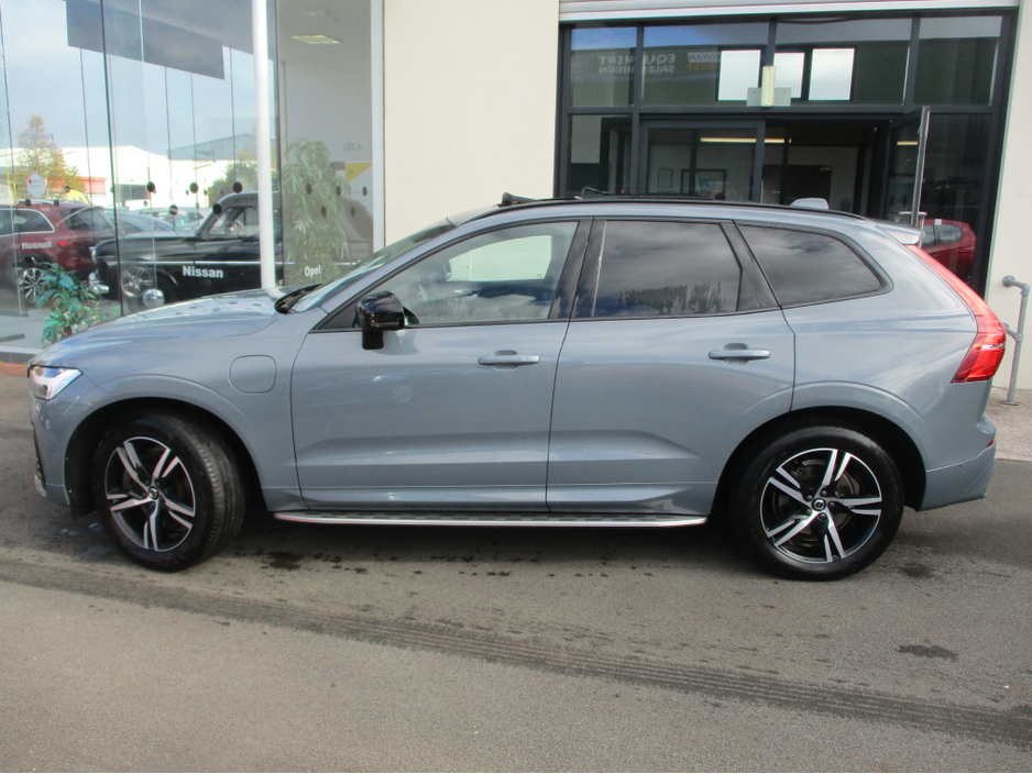 2023 Volvo XC60 2L Petrol Plug-in Hybrid For Sale Images